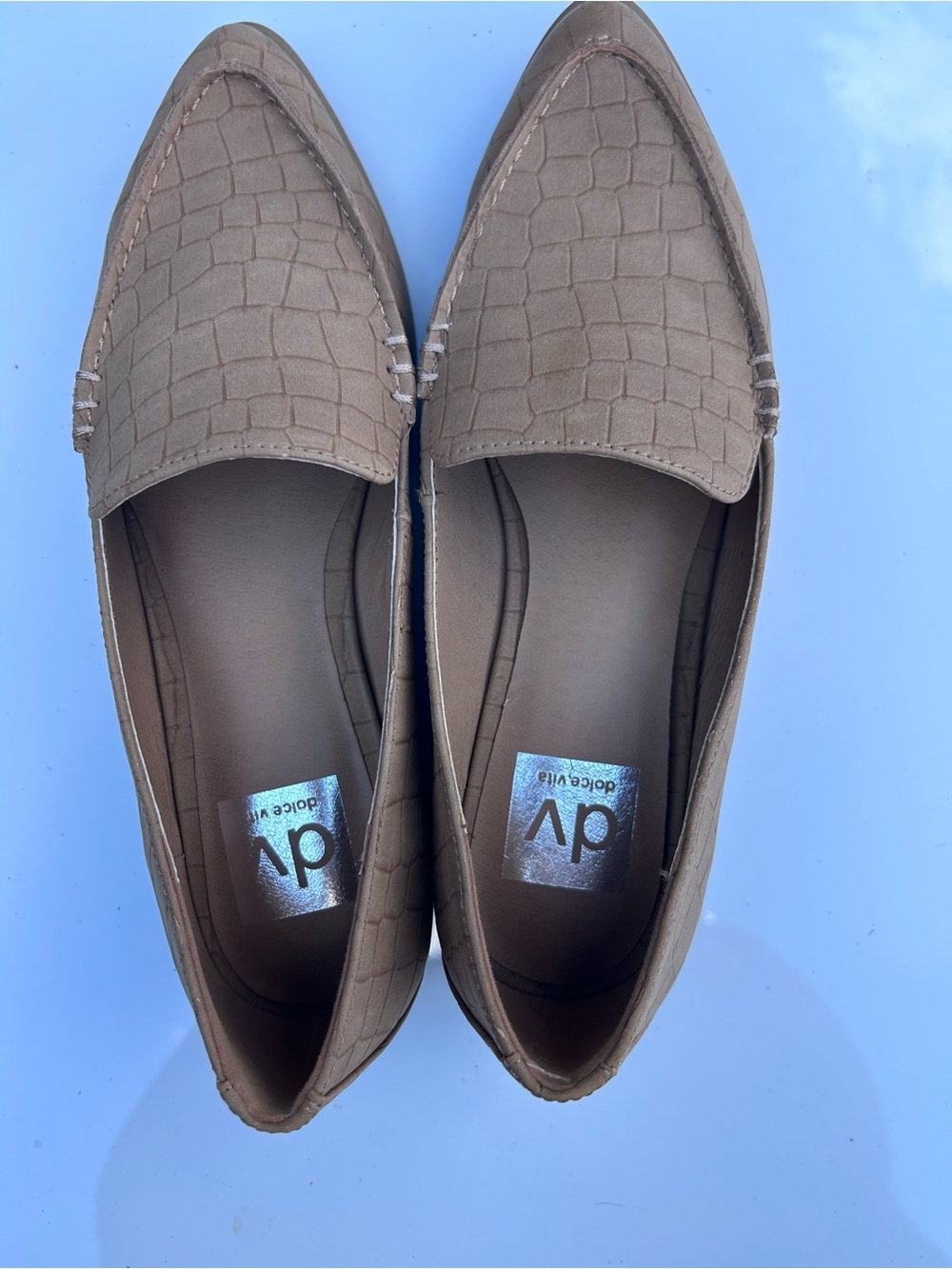 Dolce Vita Women’s Island Tan Loafer - Size 6
